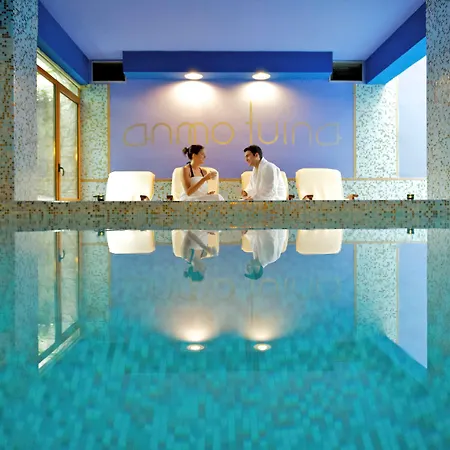 Mercure West Hotel 4*