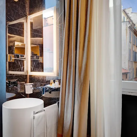 Dharma Boutique & Rome