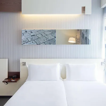 Ibis Styles Eur מלון 4*