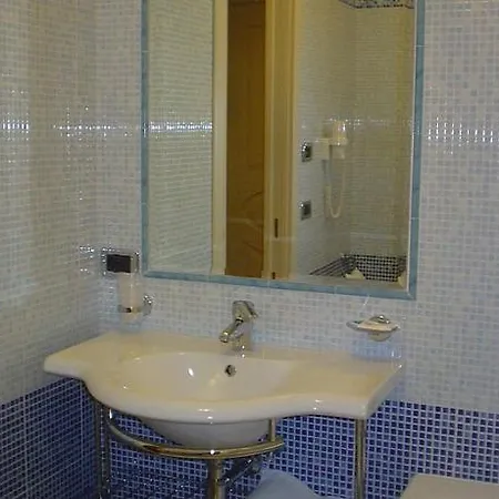 Hotel Dina Roma