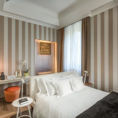 Palazzo Manfredi - Small Luxury Of The World