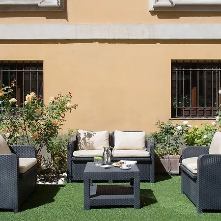 Hotel Rose Garden Palace By Omnia 4*