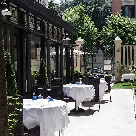 Hotel Rose Garden Palace By Omnia 4*