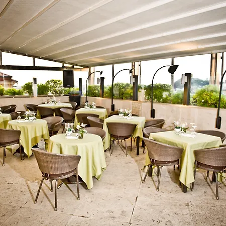 Savoy 4* Rome