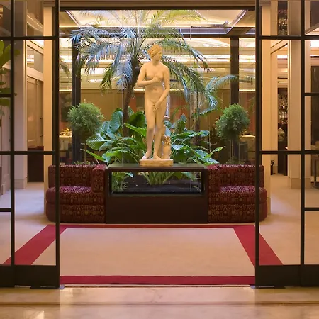 Hotel Dei Borgognoni Roma