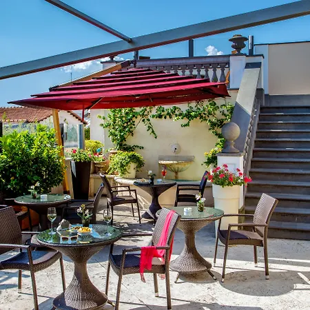 Savoy 4* Rome