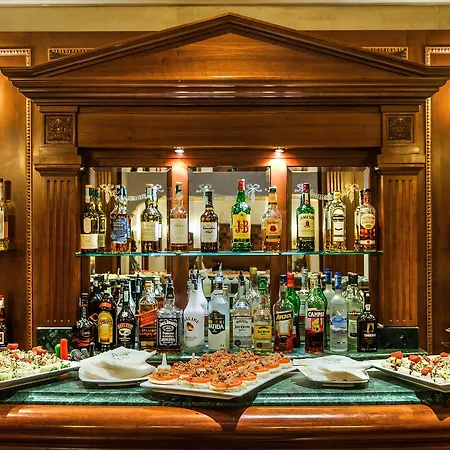 酒店 河流皇宫酒店