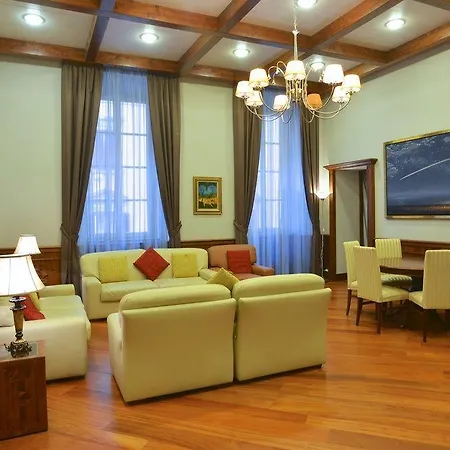 Hotel Domus Australia 4*