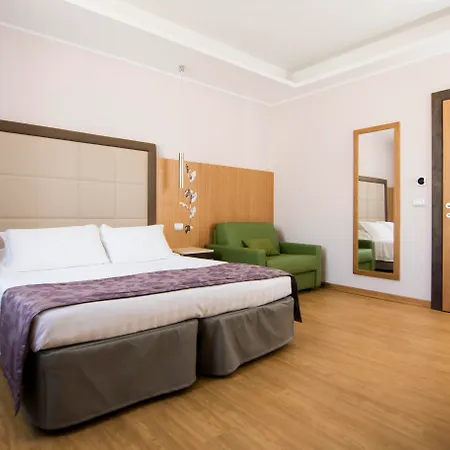 Hotel Giolli Nazionale 3*