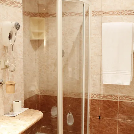 Hotel Pace Elvezia 4*