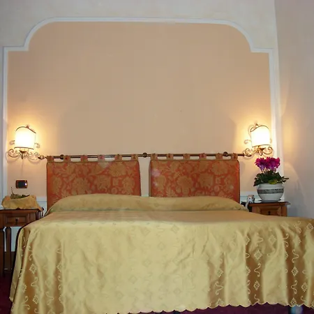Hotel Lh Grand Hermitage