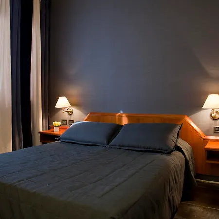 Zone Hotel 4*