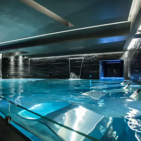 All Time Relais & Sport 4*