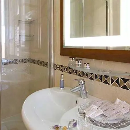 Bolivar Hotel