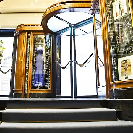 Valadier 4* Rome