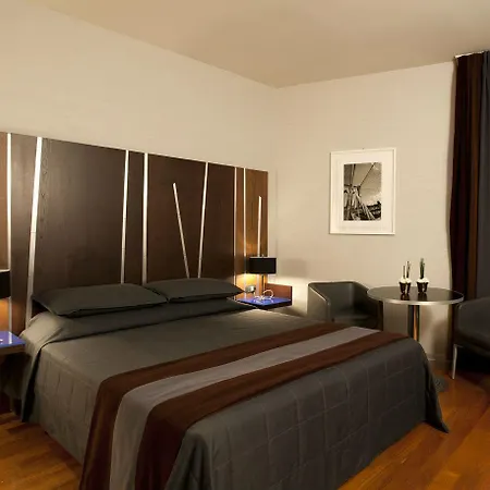 Valadier 4* Rome