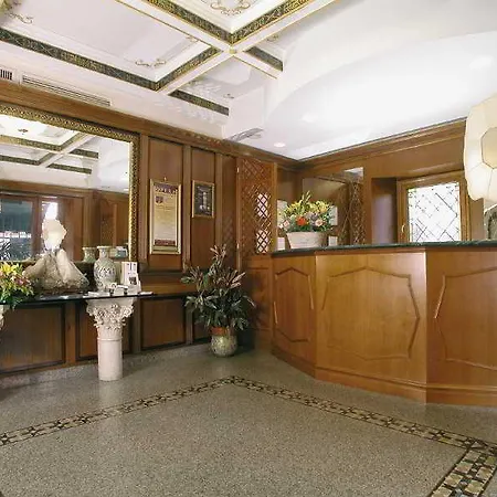 Bolivar 4* Roma