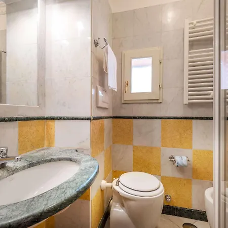Bolivar 4* Roma