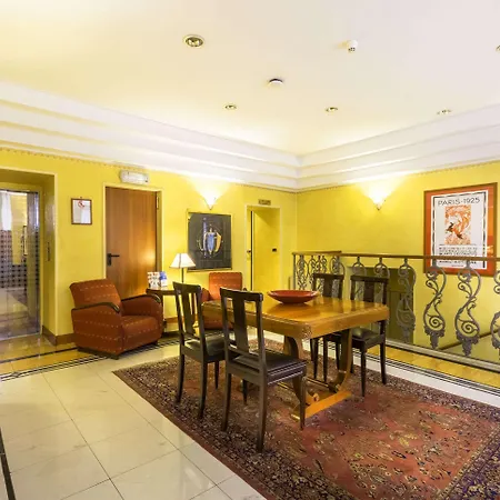 Best Western Artdeco Hotel 4*