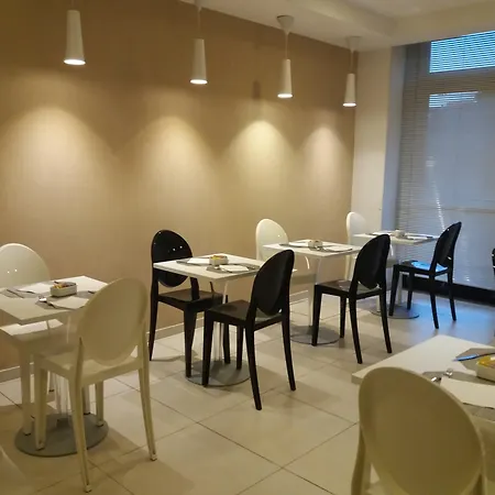 Aniene Hotel 3*