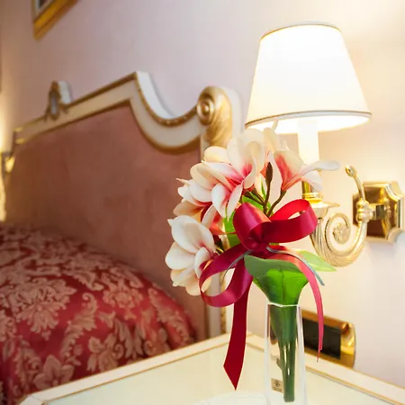 Daniel's Hotel 4*