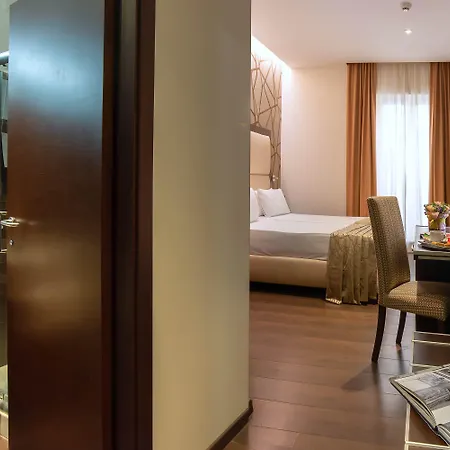 Catone District Hotel
