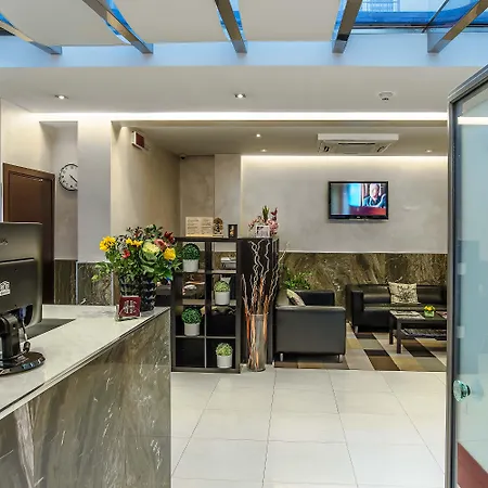 Hotel Catone District 3*