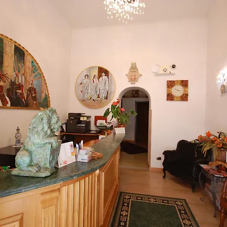 Alexis מלון 2*
