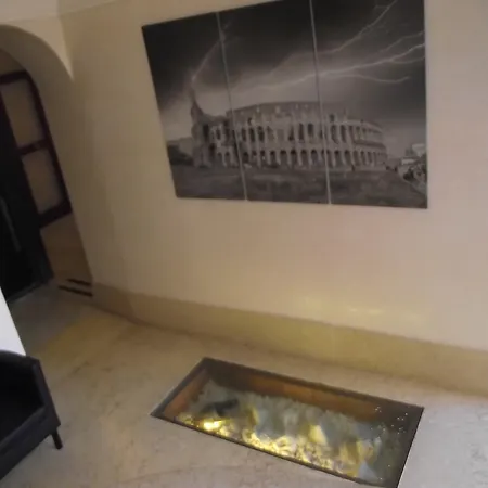 Elide Hotel