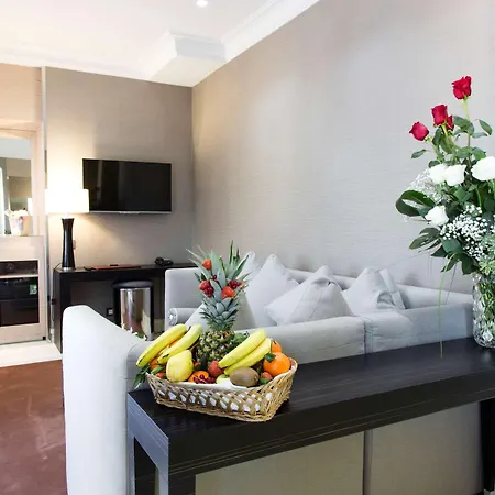 Radisson Blu Ghr 4*