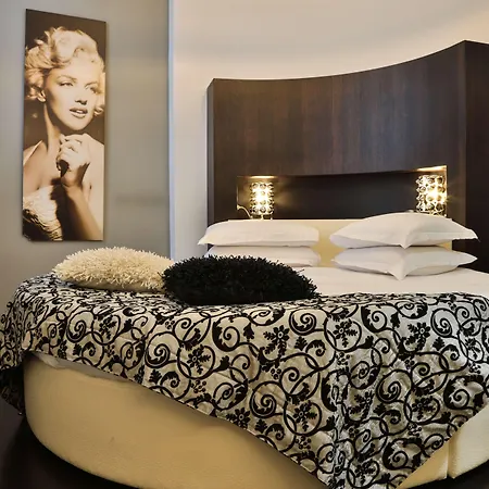 Hotel Western Cinemusic Rome