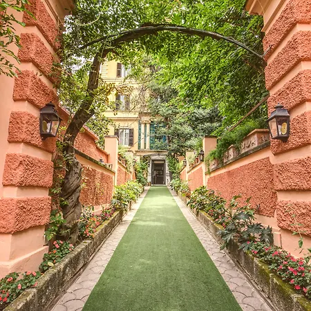 Hotel Garden 3*