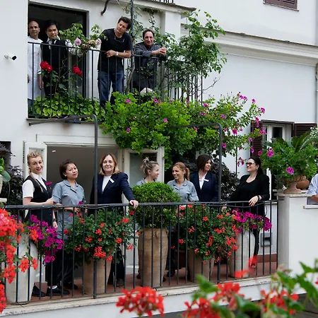 Alpi Hotell