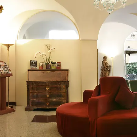 Santa Chiara 3* Rzym