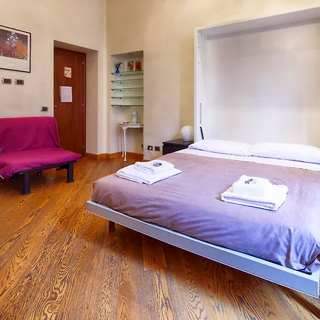 Ht Maximus Guest house 3*