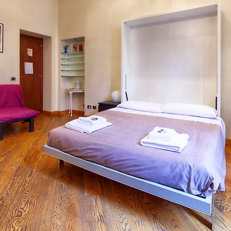 Ht Maximus Guest house 3*
