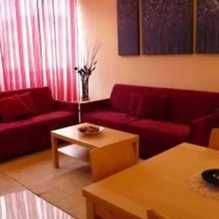 Apartahotel Lux