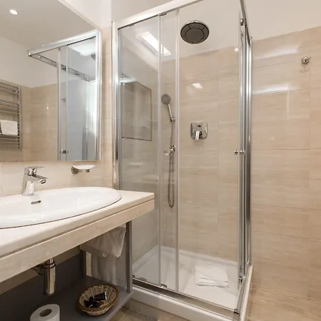 Dependance Trevi Collection Hotel 4*