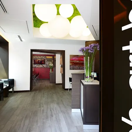 Hotel Dependance Trevi Collection 4*