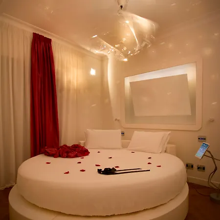 Suitesistina For Brave Lovers 3*
