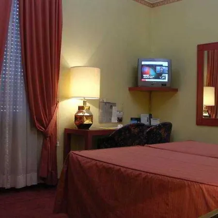 Mondial Hotel
