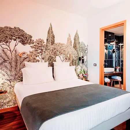 Hotel Mercure Corso Trieste 4*