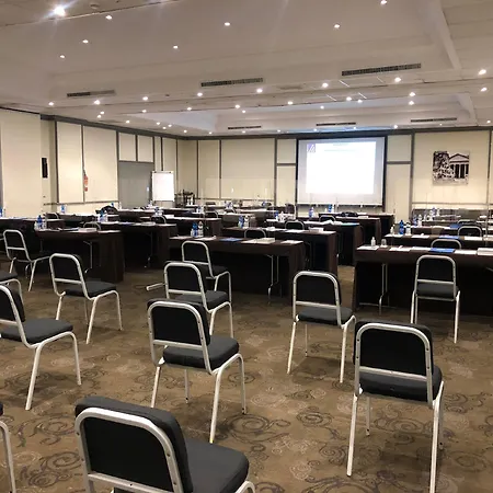 Hotel Crowne Plaza St. Peter's By Ihg Roma