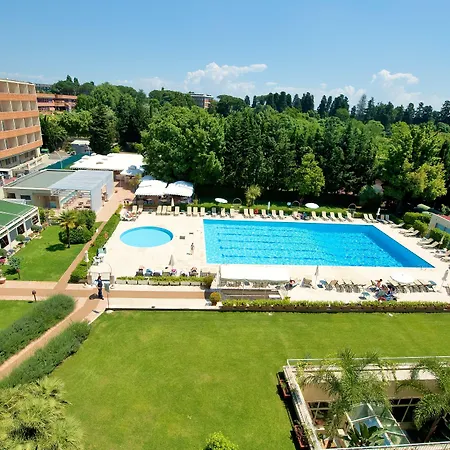 Crowne Plaza St. Peter's By Ihg Hotel