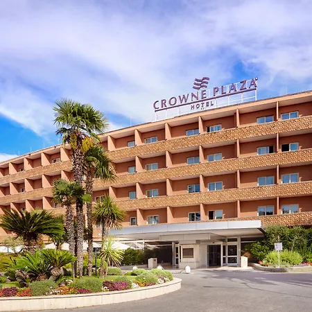Crowne Plaza St. Peter's By Ihg 4* Roma