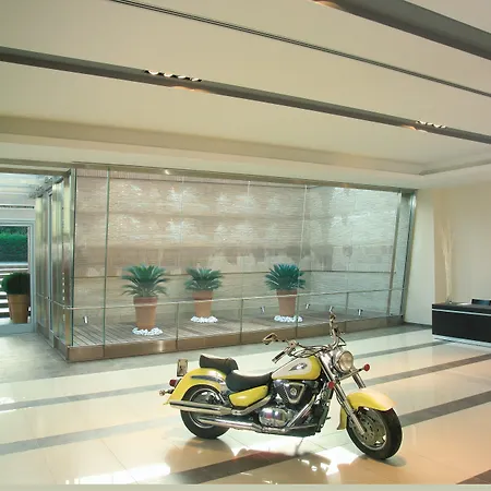 Crowne Plaza St. Peter's By Ihg 4*