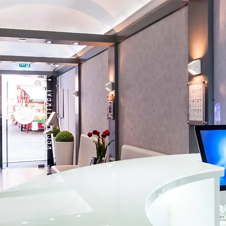 Relais Trevi 95 Boutique (adults Only) Hotel