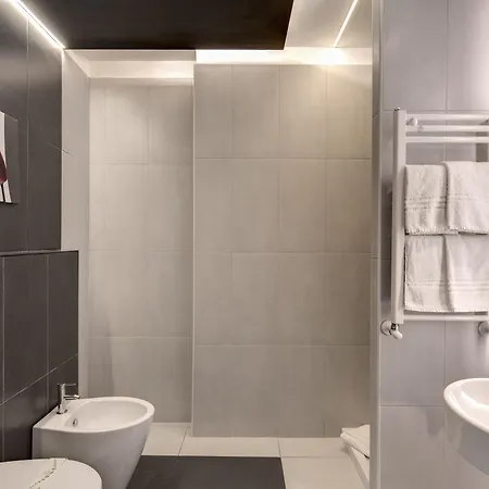 Hotel Warmthotel 4*