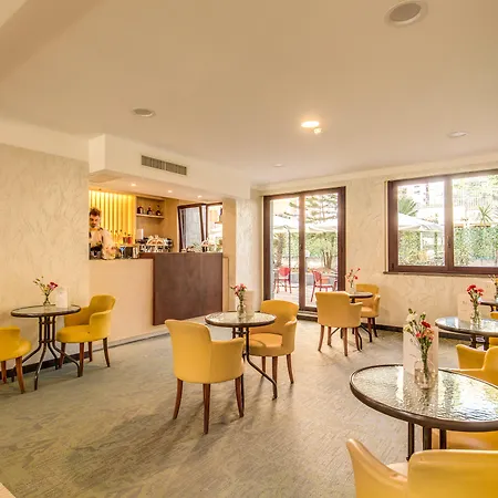 Hotel Warmthotel 4*