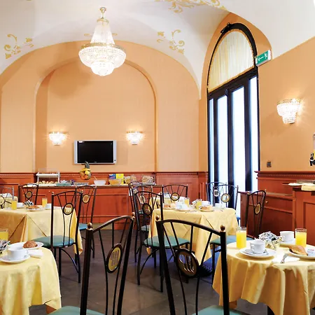 Patria Hotel 3*